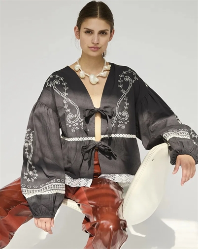Lia Bluse - Sissel Edelbo